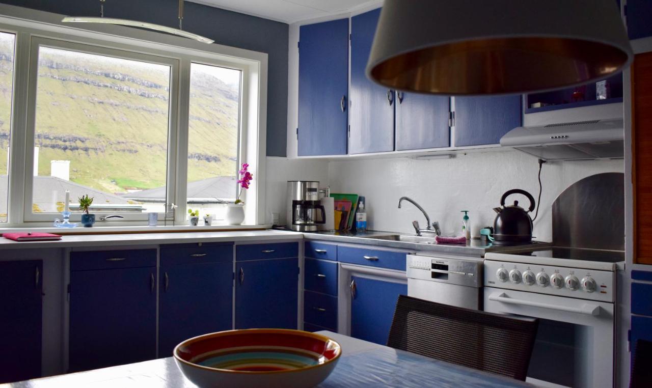 Brekkustova - Modern, Cosy And Spacious Apartment Klaksvík Esterno foto